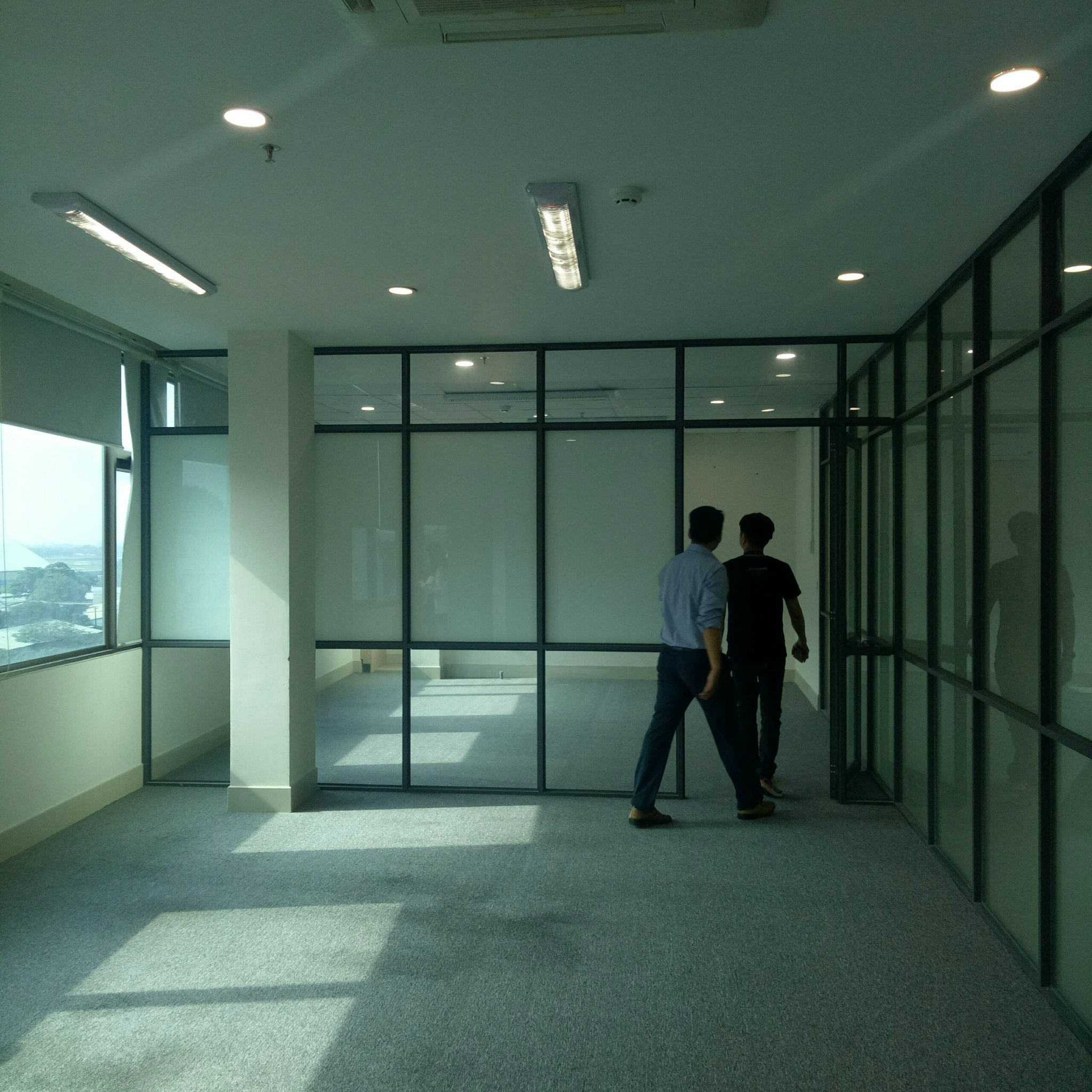 Tòa nhà: D-town Building còn trống đang cho thuê lại - ThueVanPhongHCM.Com