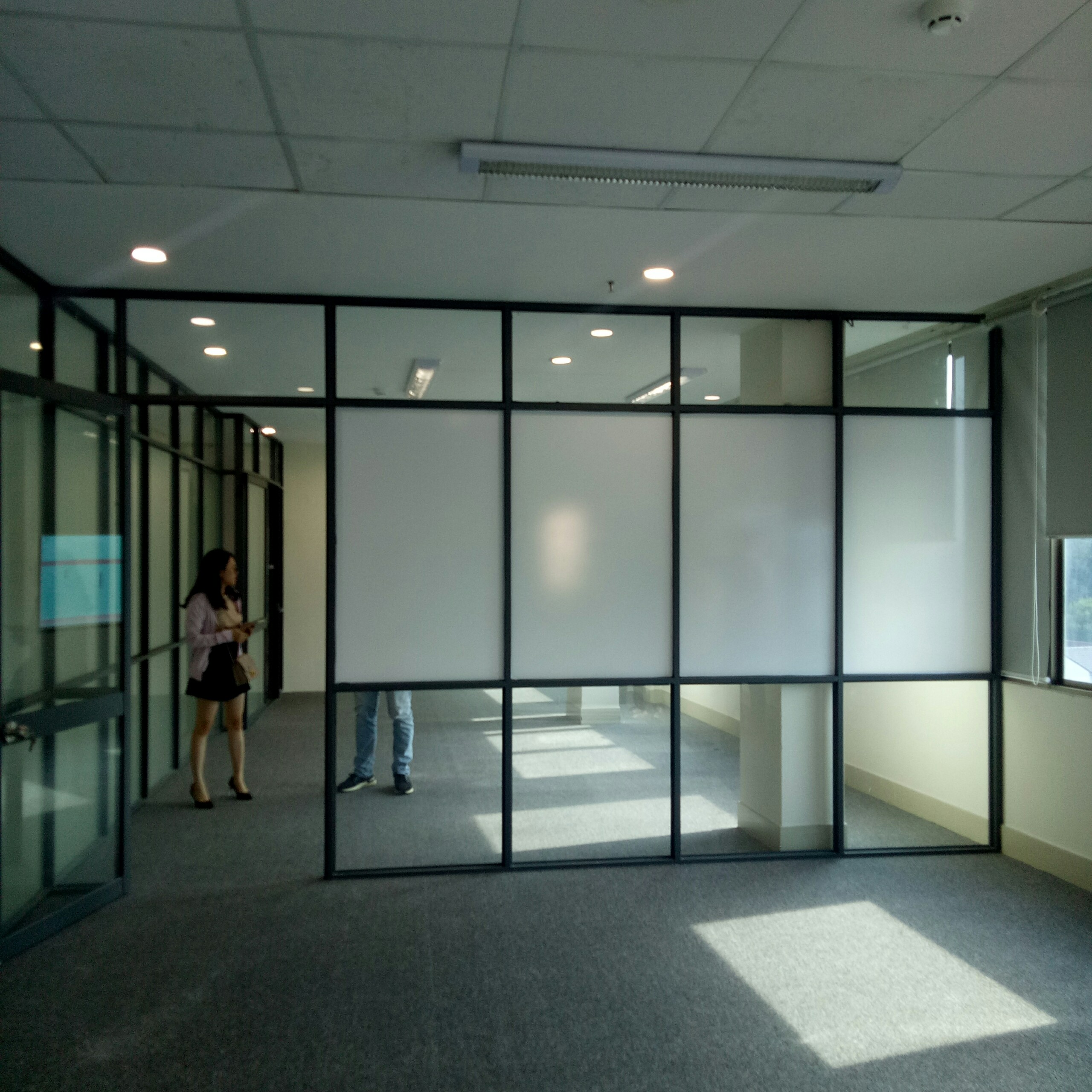 Tòa nhà: D-town Building còn trống đang cho thuê lại - ThueVanPhongHCM.Com